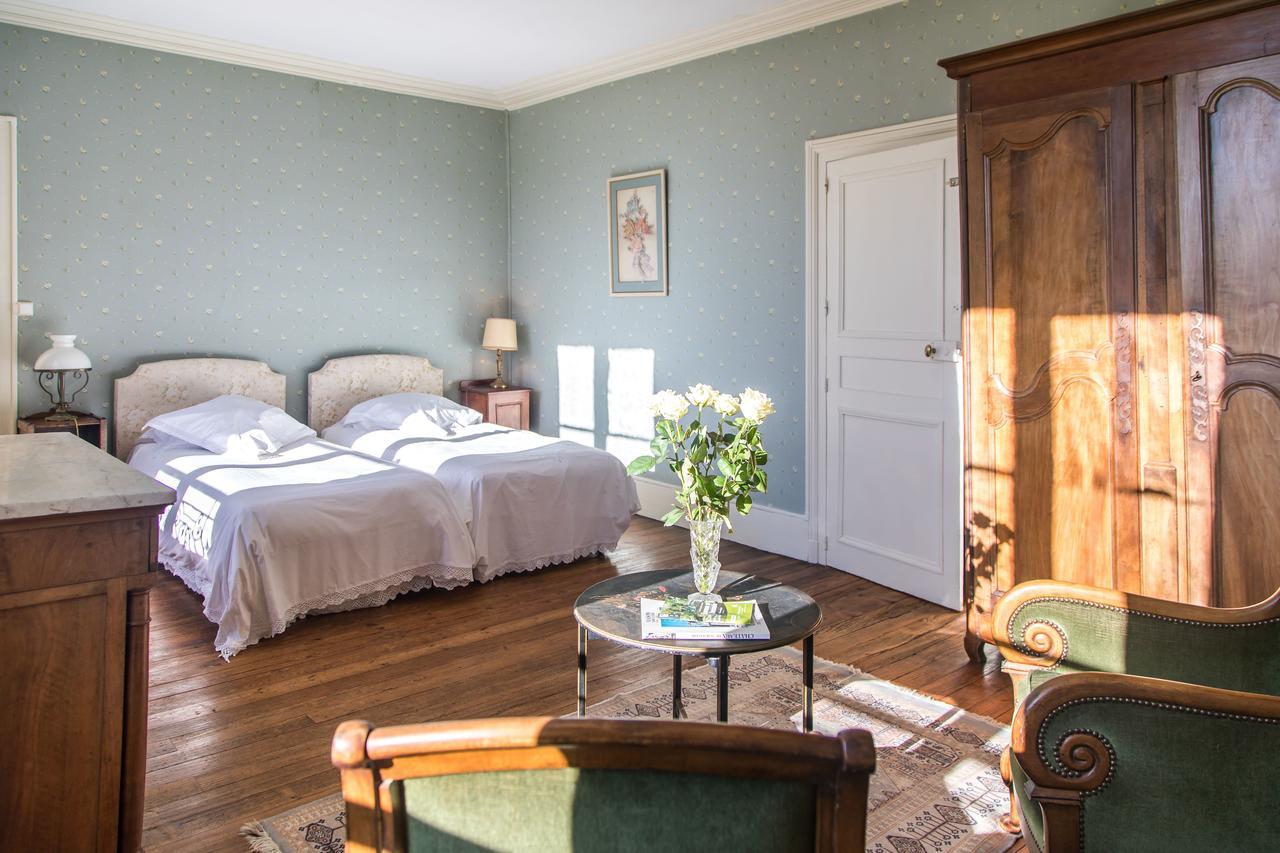Chambres D'Hotes Chateau De La Puisaye Верней-д'Авре-ет-д'Ітон Екстер'єр фото