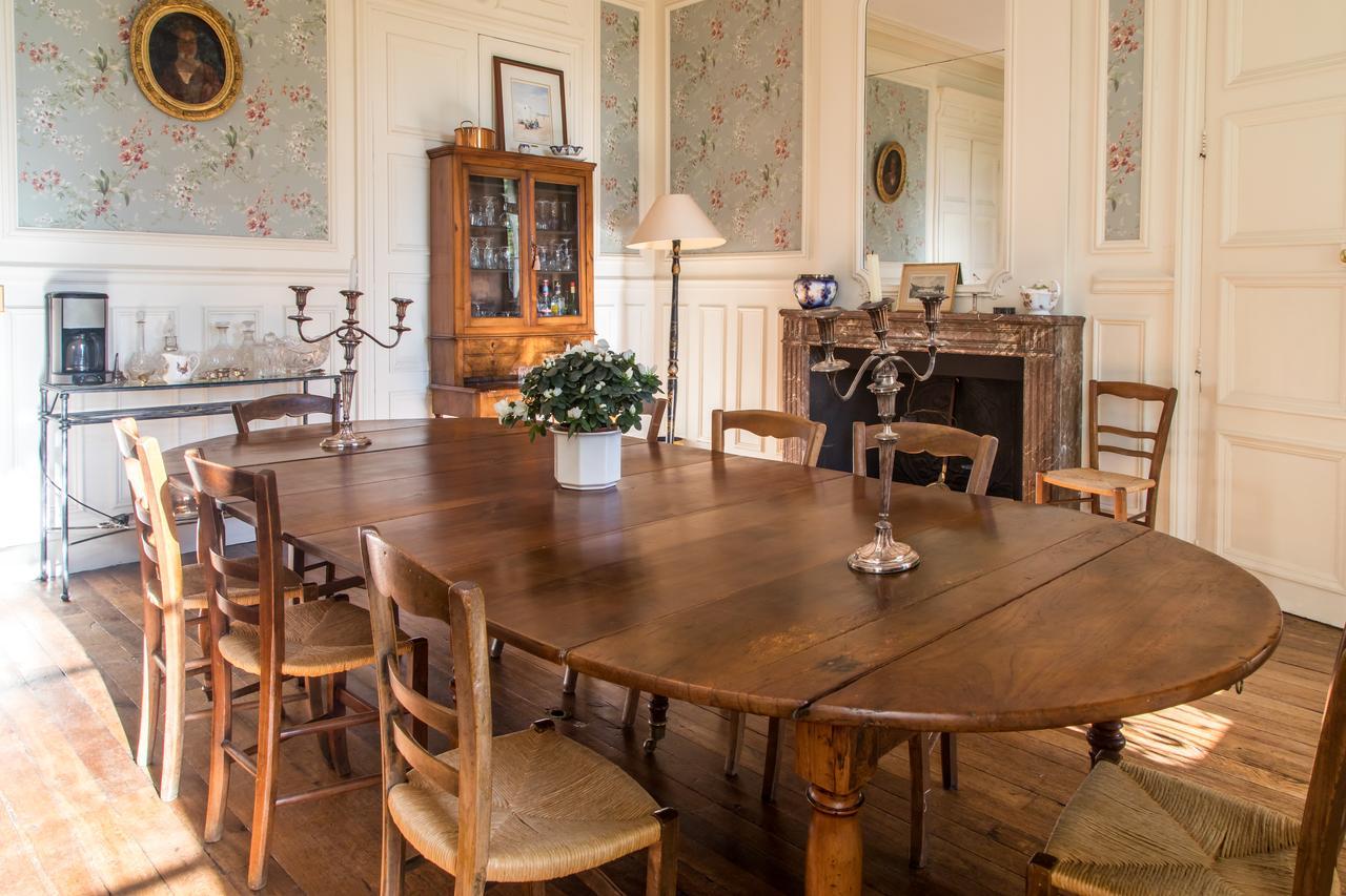Chambres D'Hotes Chateau De La Puisaye Верней-д'Авре-ет-д'Ітон Екстер'єр фото